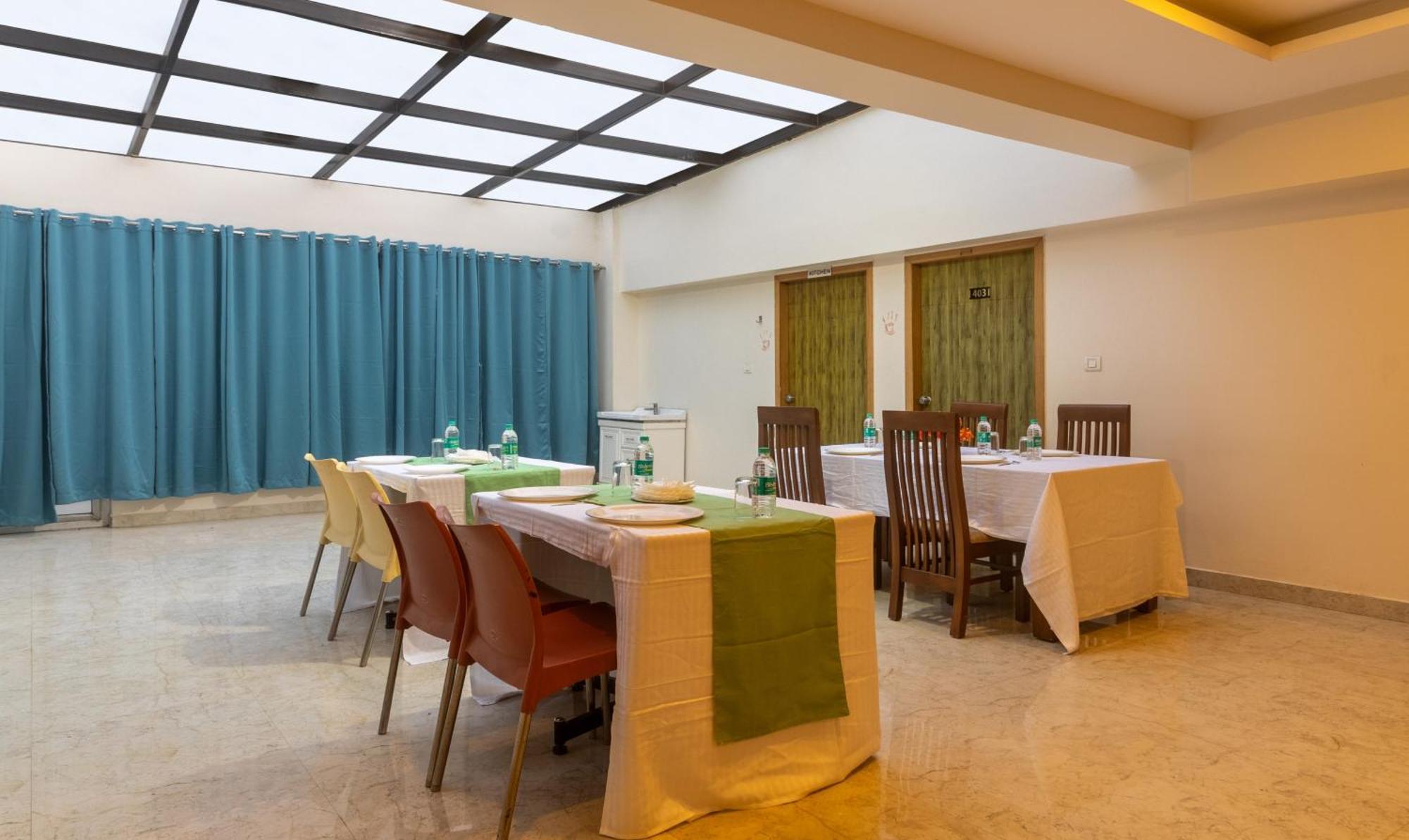 Treebo Anjani Fortune Suites Bangalore Esterno foto
