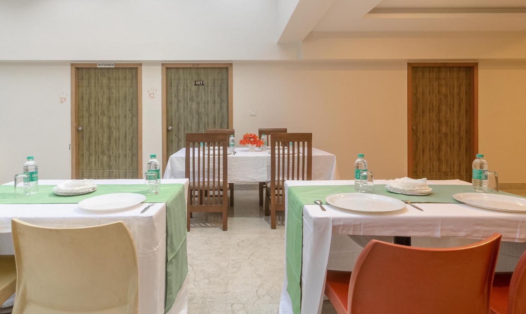 Treebo Anjani Fortune Suites Bangalore Esterno foto
