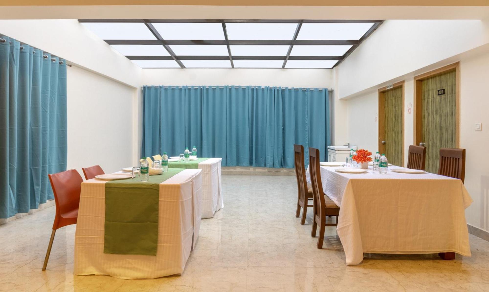 Treebo Anjani Fortune Suites Bangalore Esterno foto